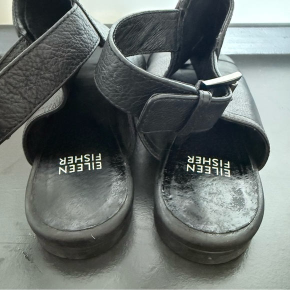 Eileen Fisher black Dakota leather flat sandals - size 5.5 - Picture 7 of 7